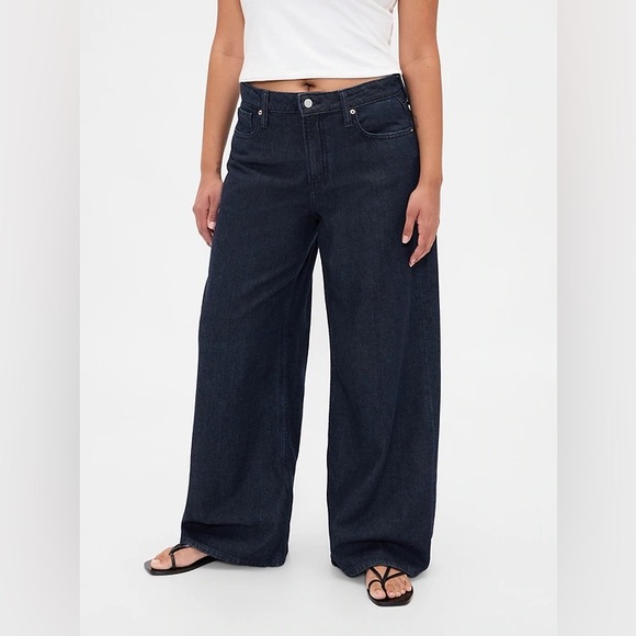GAP Denim - NWT Gap Curvy Baggy Jeans